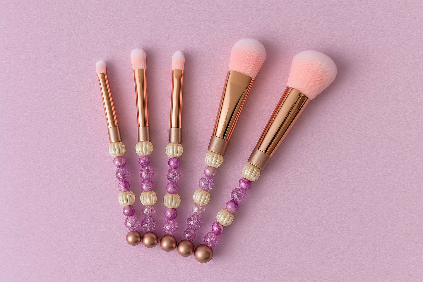 Ensemble de pinceaux maquillage perlés