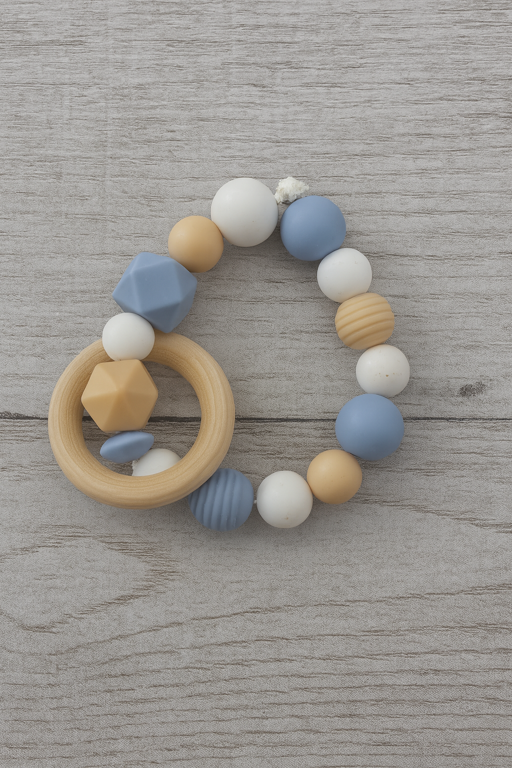 Anneau de dentition en silicone et bois